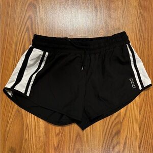 Lorna Jane Black and White Women's Athletic Shorts